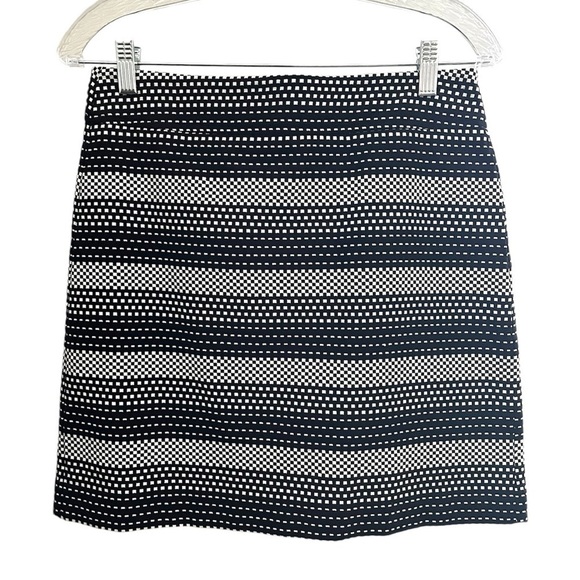 LOFT Dresses & Skirts - 🛍️ Loft Skirt